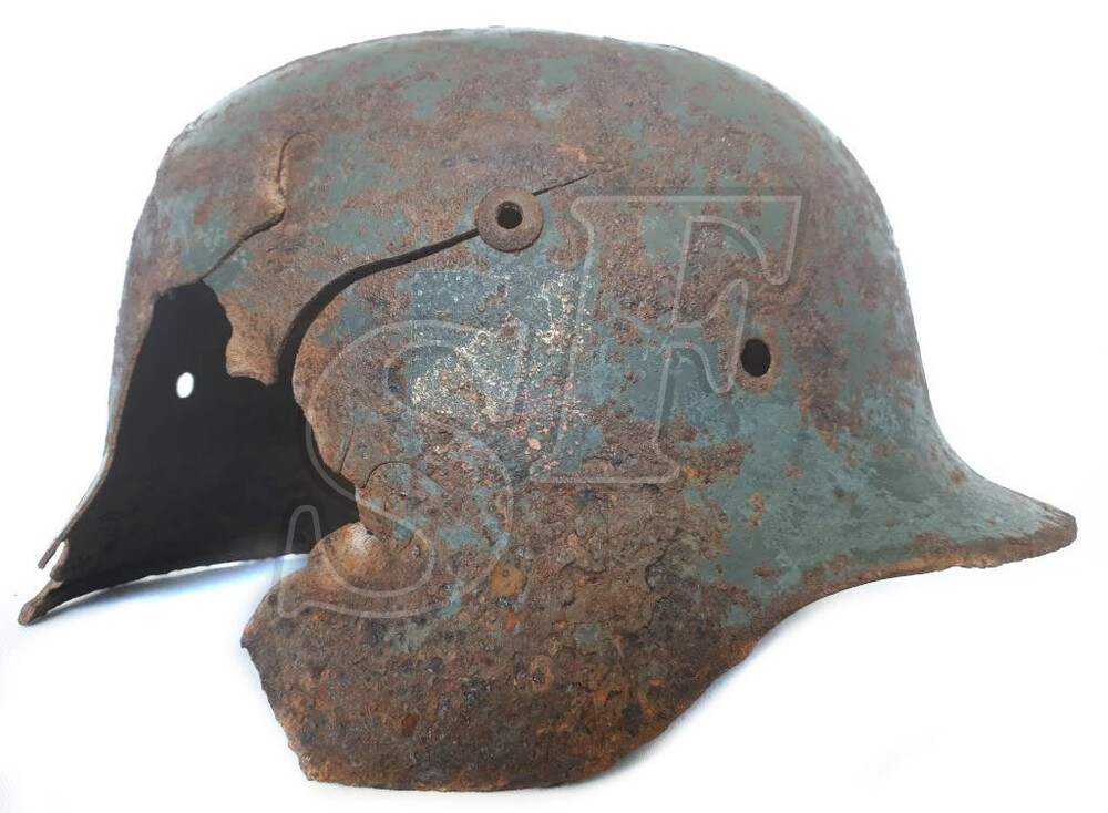 German helmet М35 from Smolensk