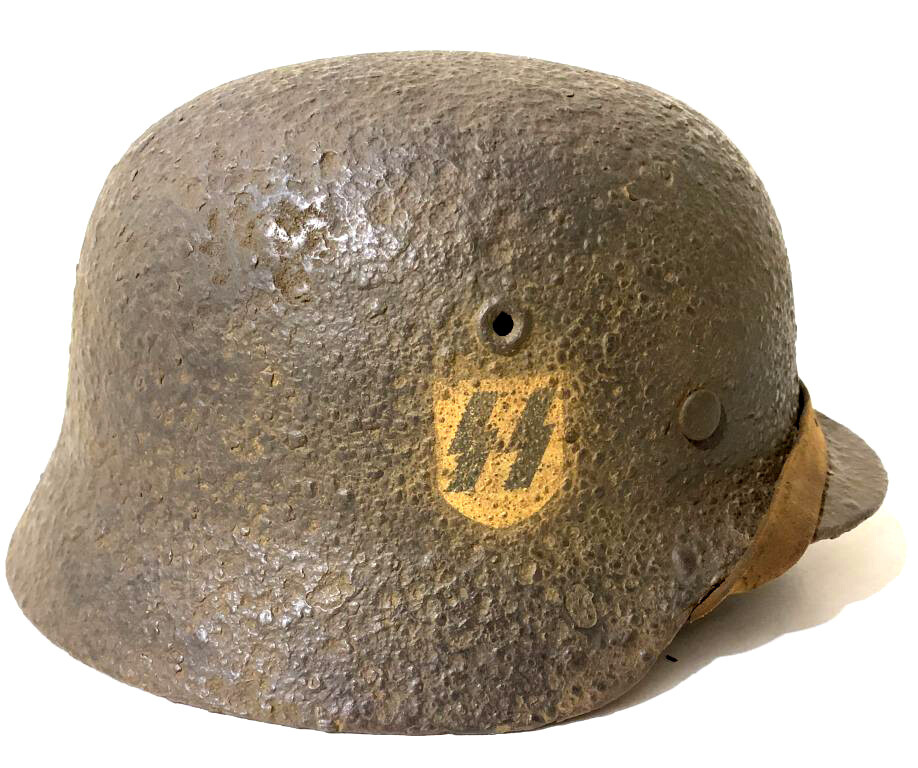 Waffen-SS helmet M40 / from Demyansk pocket