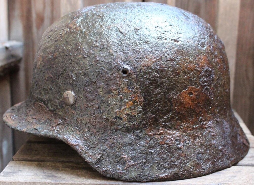 Wehrmacht helmet M35 / from Koenigsberg