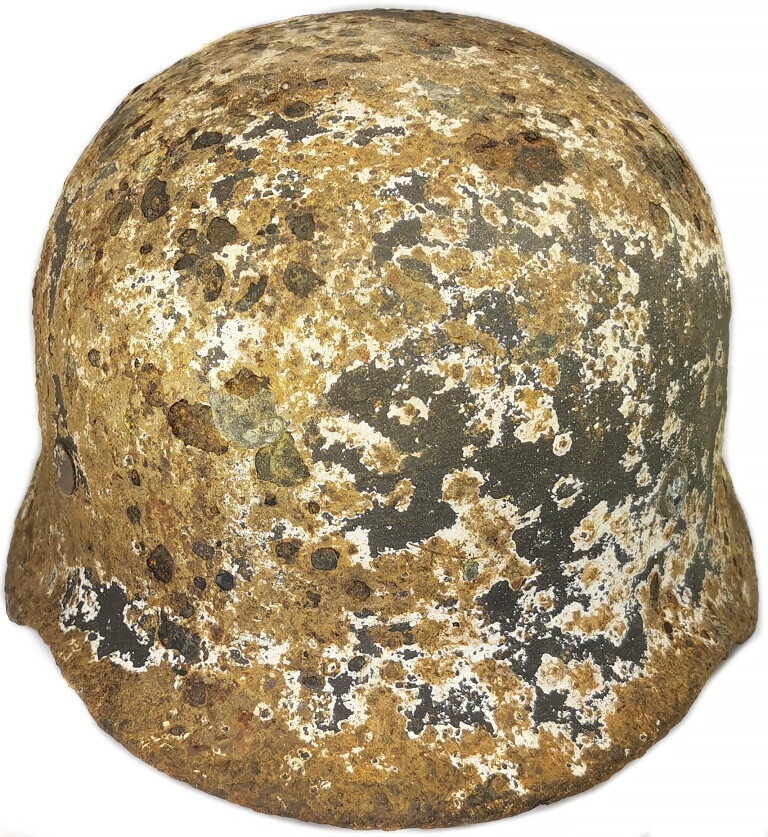 Winter camo German helmet M40 / from Stalingrad