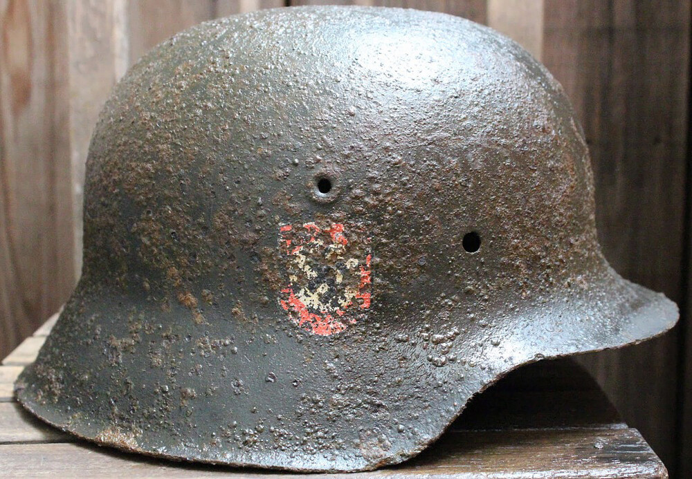 Ordnungspolizei helmet M42 / from Pskov