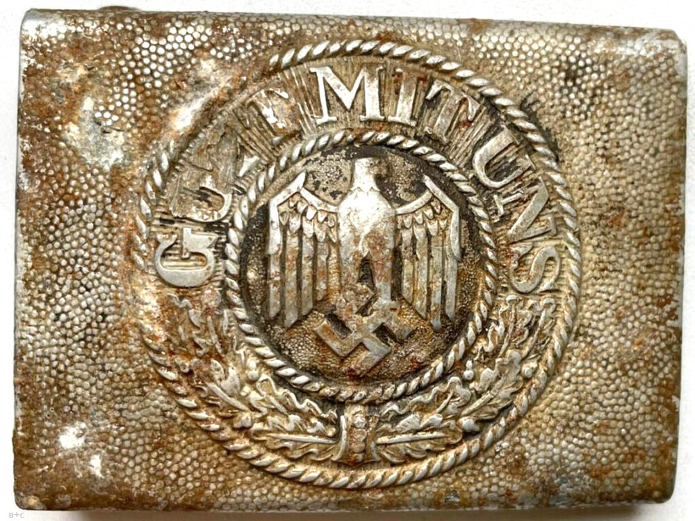 Wehrmacht belt buckle "Gott mit Uns" / from Stalingrad