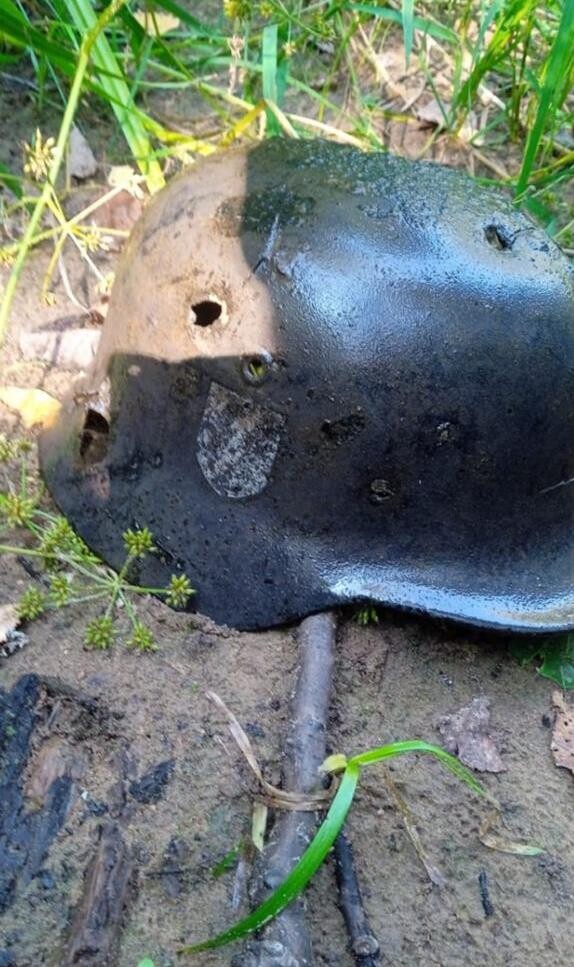 Waffen SS helmet M40 / from Demyansk pocket