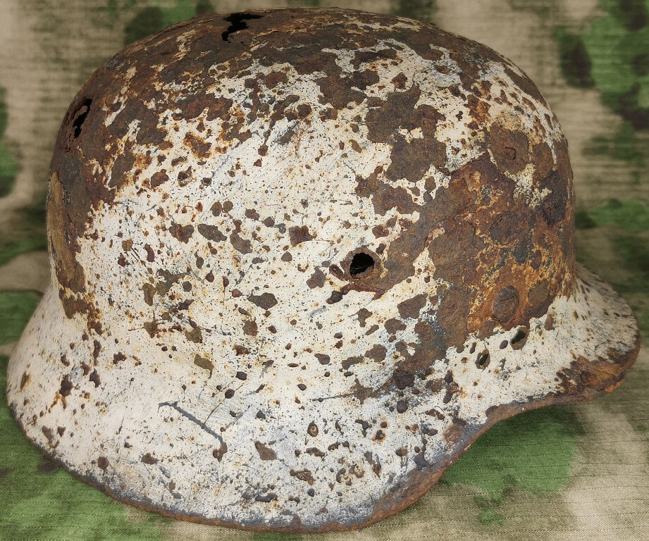 Winter camo German helmet M40 / from Novgorod