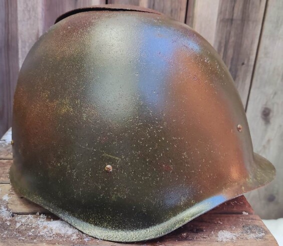 Soviet helmet SSh40 / from Karelia