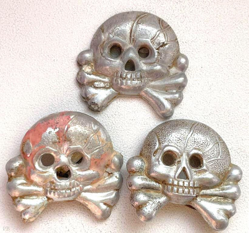 Panzer collar tab skulls