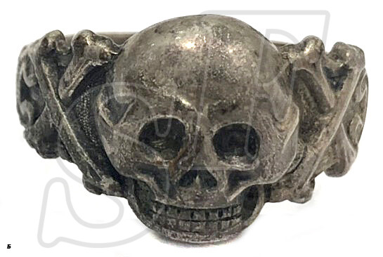 Skull Ring, 3 Reich / from Leningrad