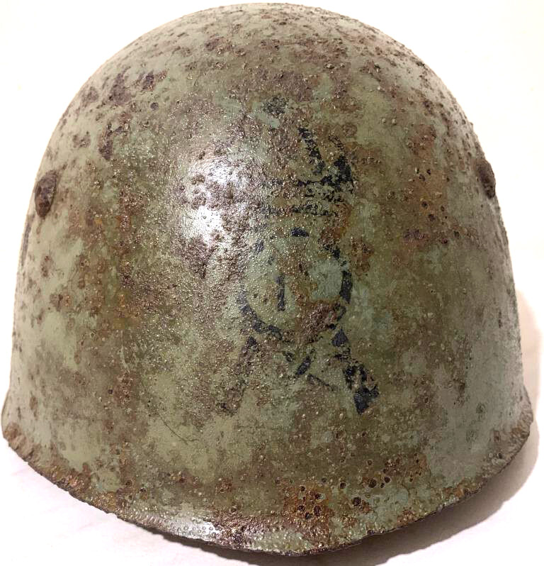 Italian helmet M33 / from Voronezh