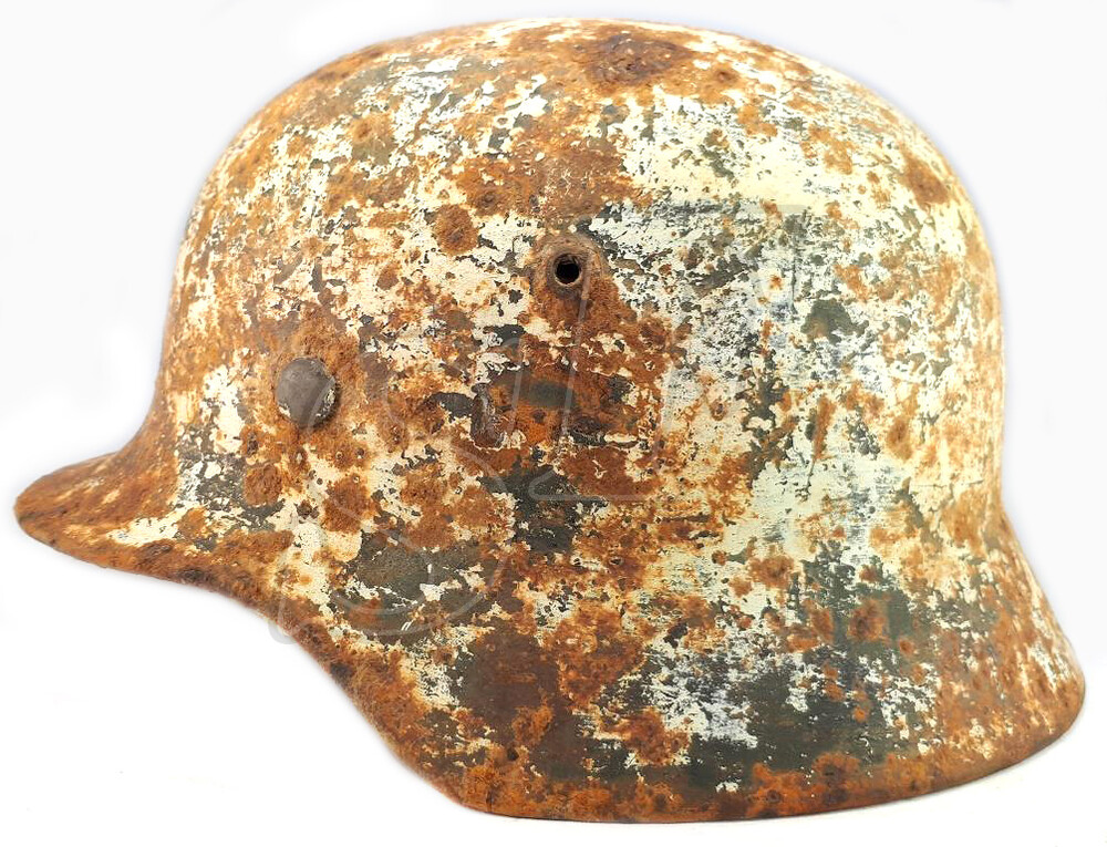 Winter camo helmet M40 / from Leningrad
