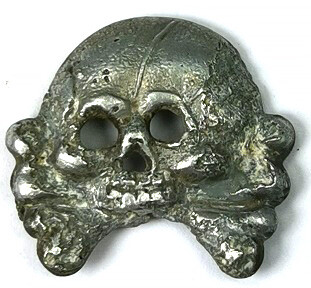 Panzer collar tab skull / from Stalingrad
