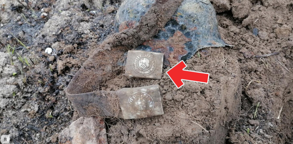 Wehrmacht belt buckle “Gott mit Uns” / from Konigsberg