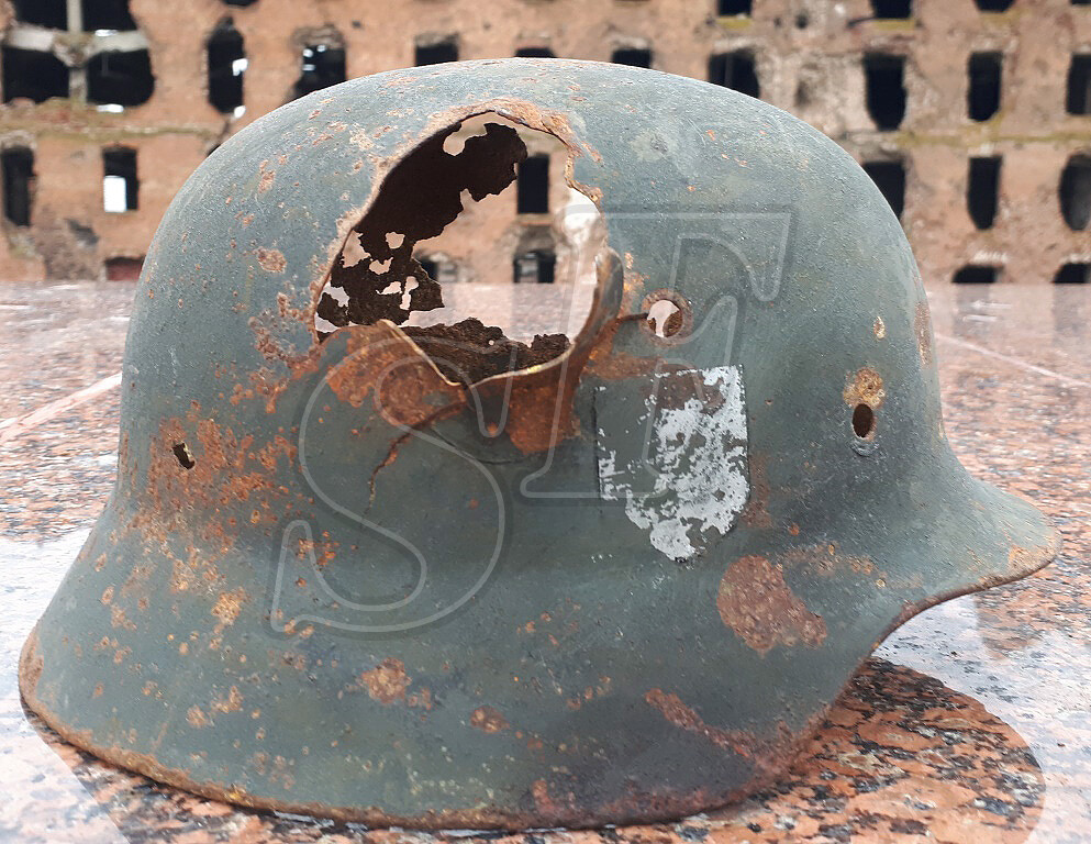 German helmet M35 / from Koenigsberg