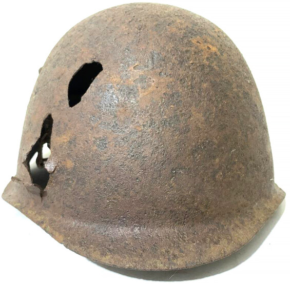 Soviet helmet SSh39 / from Stalingrad