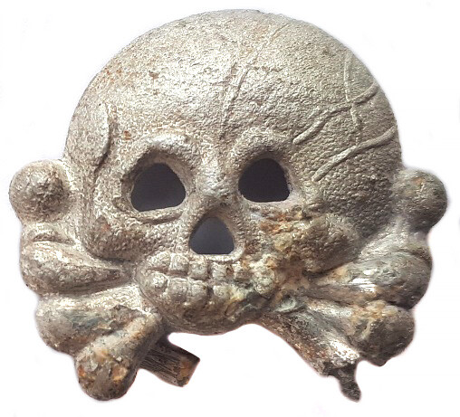 Panzer collar tab skull / from Stalingrad