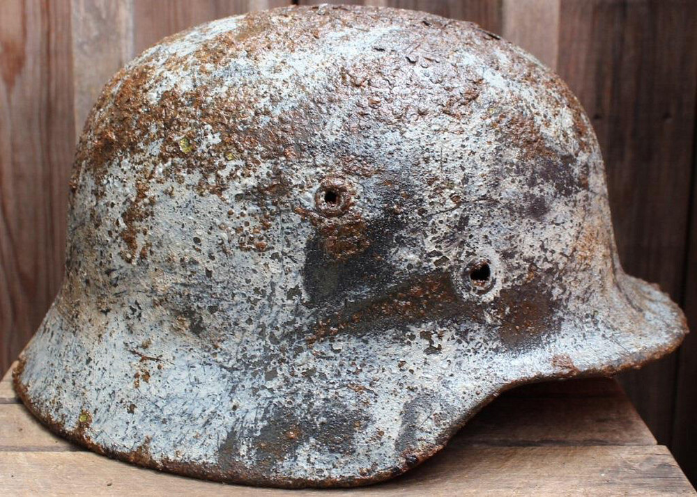 Winter camo German helmet M40 / from Novgorod