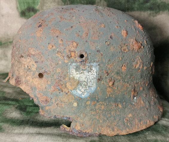 Wehrmacht helmet M40