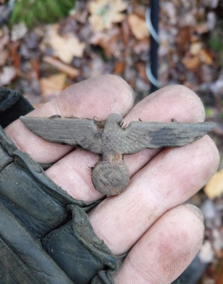 Wehrmacht visor hat eagle / from Königsberg