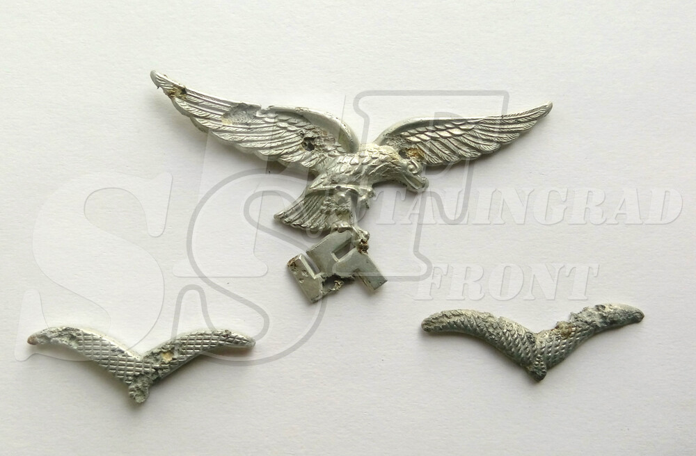 Luftwaffe cockade + 2 collar patches