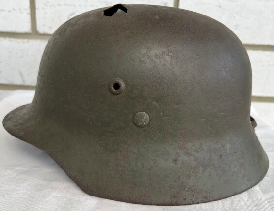 Hungarian helmet M37