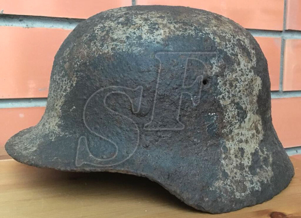 German steel helmet M40 from Kharkov