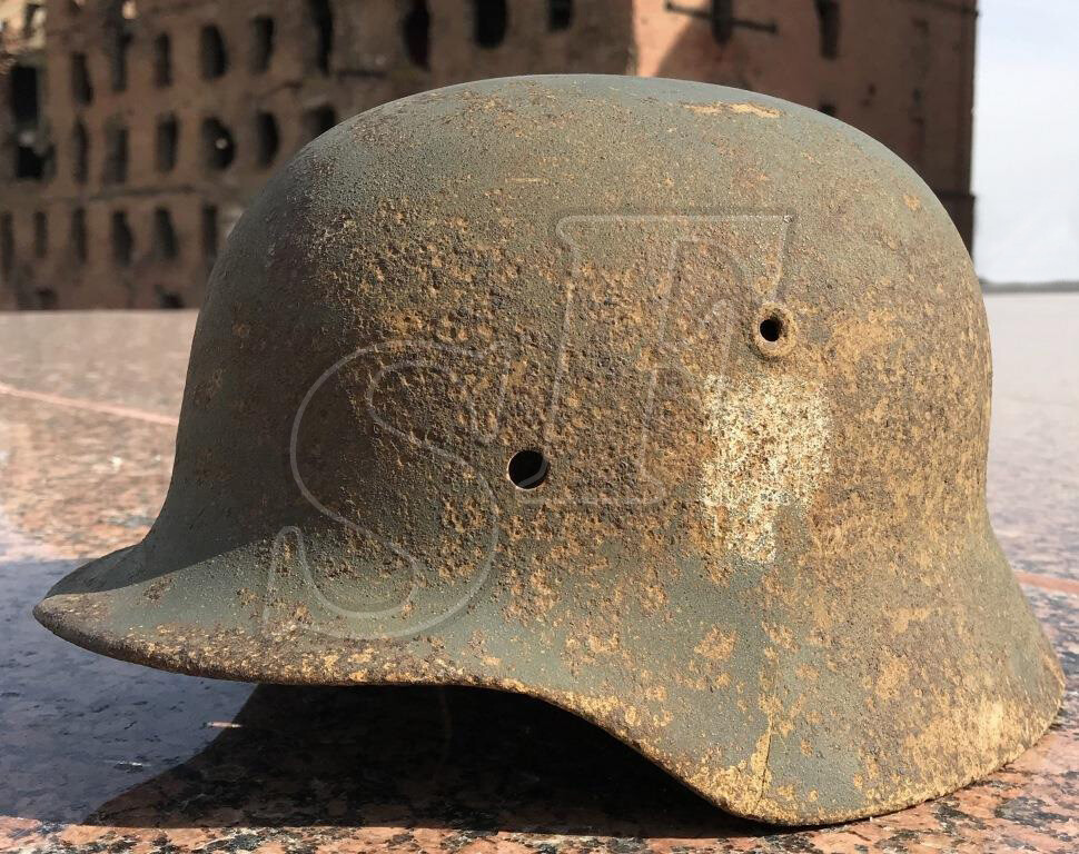 German helmet M40 / from Stalingrad