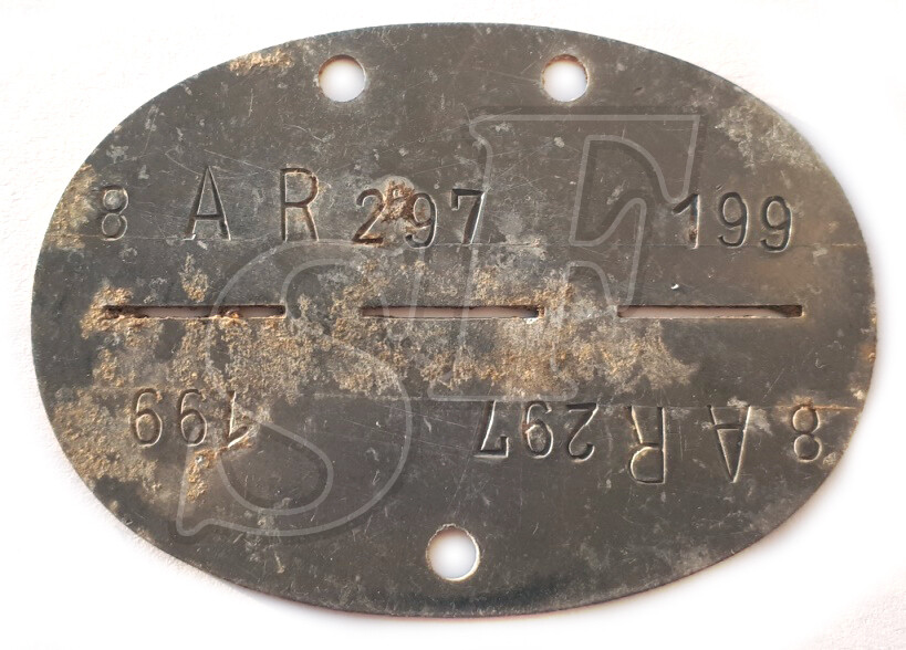 Dog tag 8. A R 297 / Stalingrad