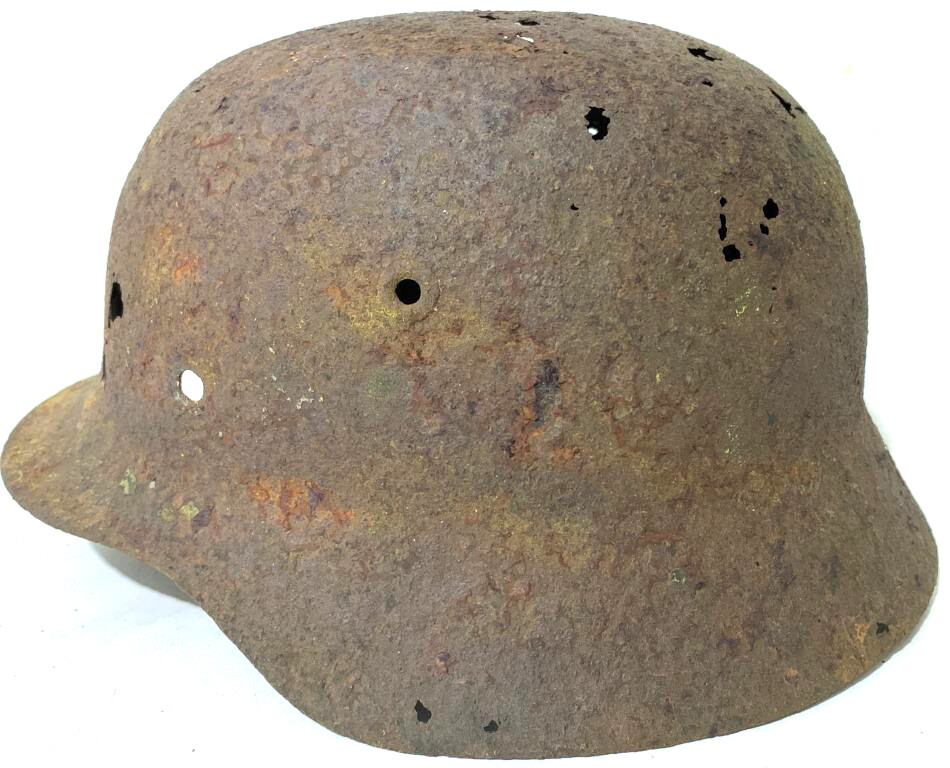 German helmet M40 / from Stalingrad