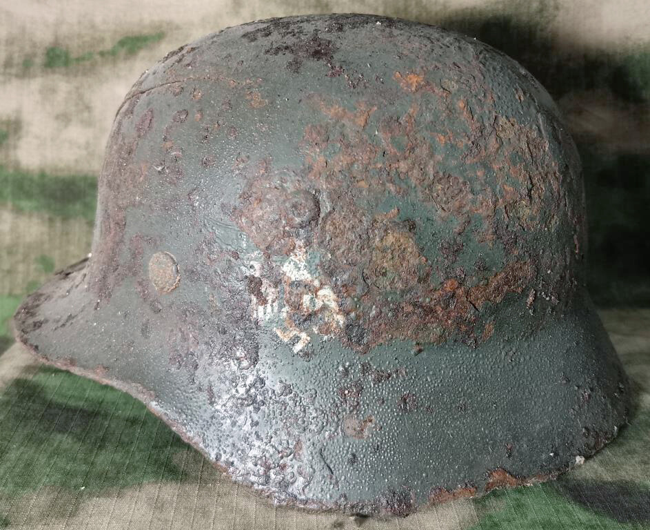 Wehrmacht helmet M35