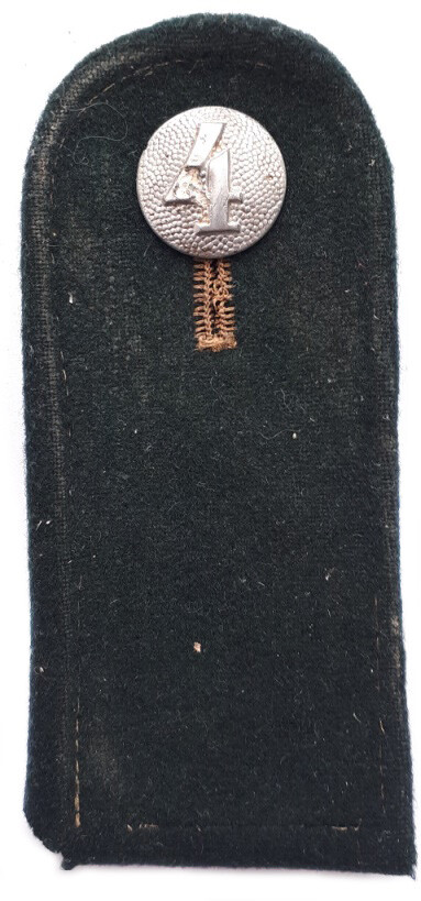 WW2 German shoulder mark / from Leningrad