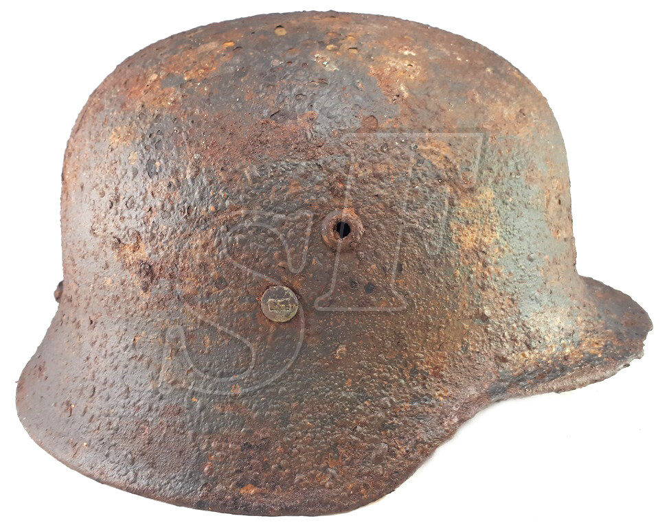 Hungarian helmet / from Stalingrad