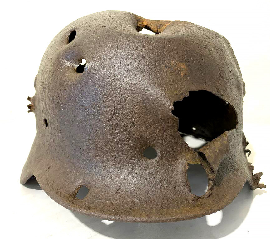 German helmet M40 / from Stalingrad