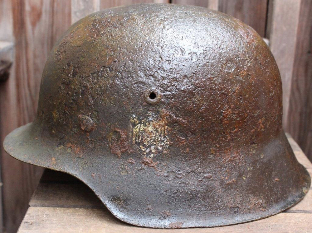 Wehrmacht helmet M42 / from Koenigsberg