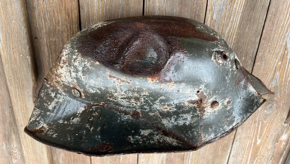 German helmet M17 / from Leningrad