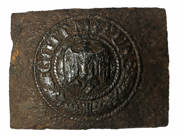 Iron Wehrmacht belt buckle "Gott mit Uns" / from Stalingrad