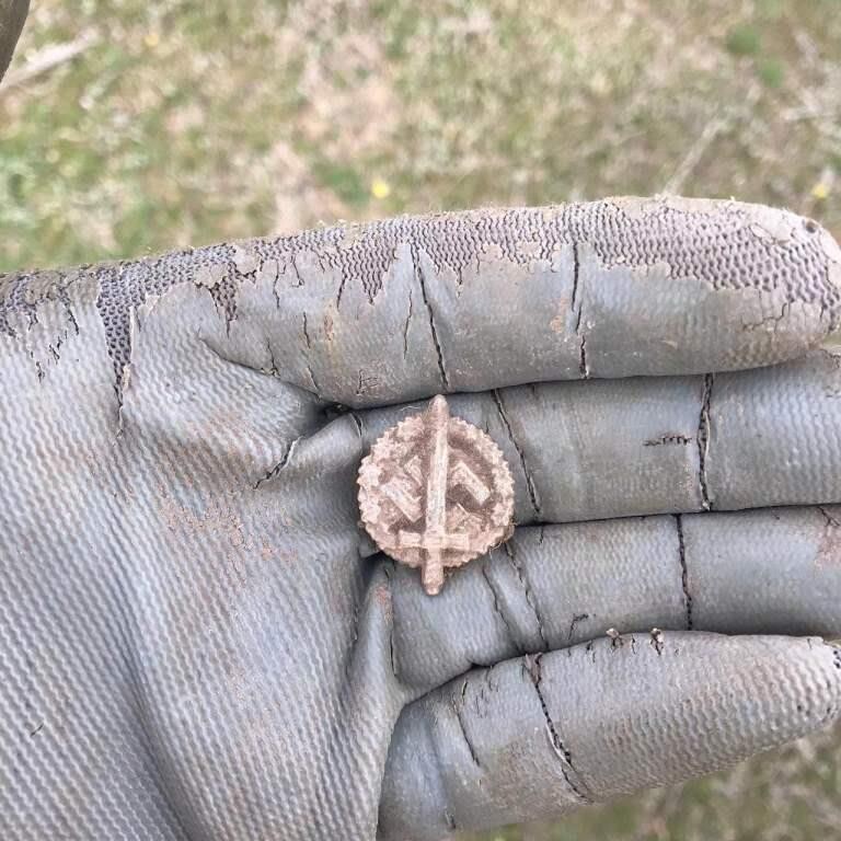 Badge "Day of the Wehrmacht" / from Stalingrad