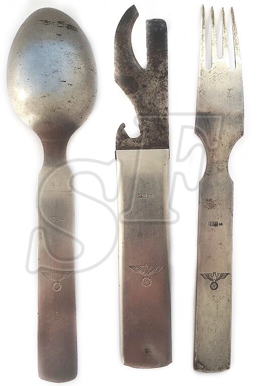 Officers table set of 3 Reich