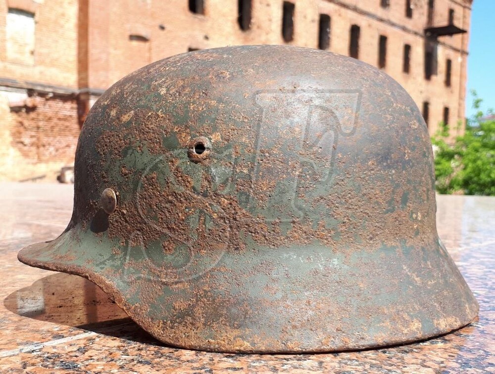 German helmet М35