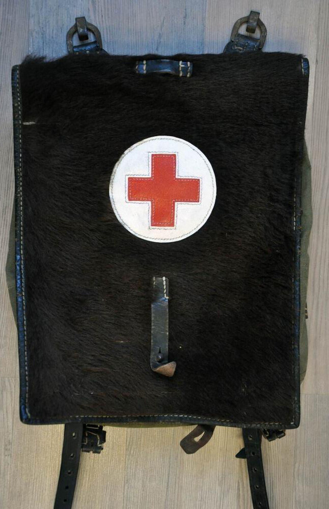 German nurse’s backpack / from Königsberg