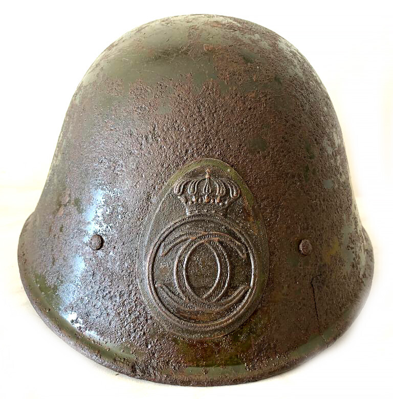 Romanian helmet / from Stalingrad