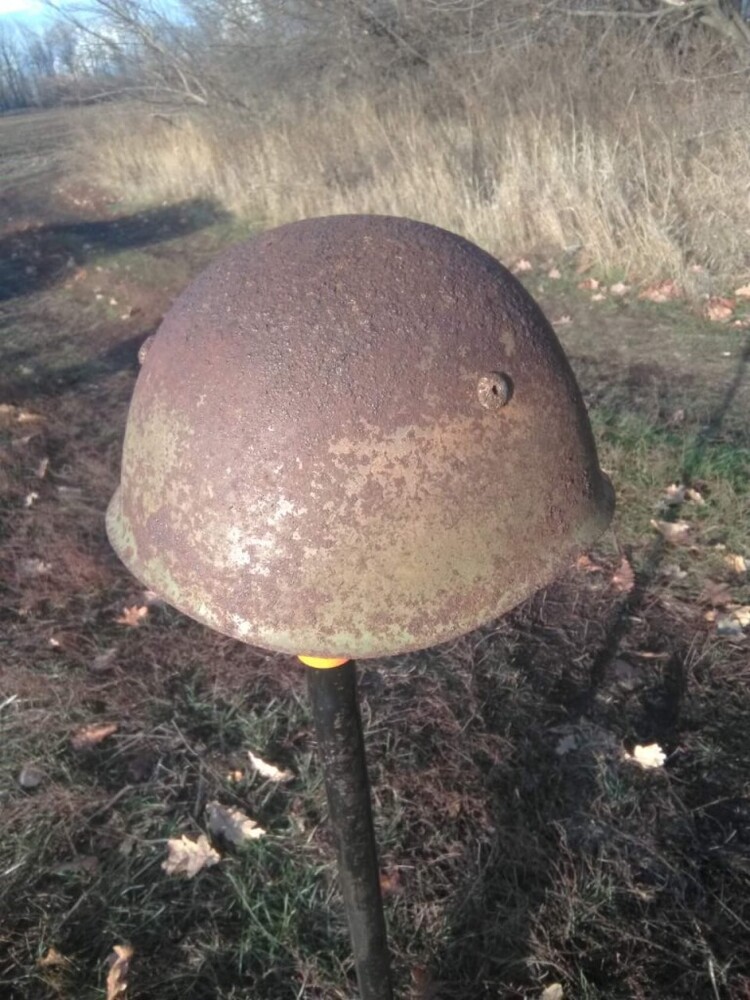 Italian helmet / from Rossosh
