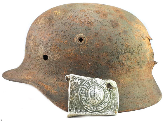 Helmet M40 + buckle “Gott mit Uns” / from Stalingrad