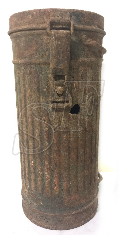 Gas mask canister