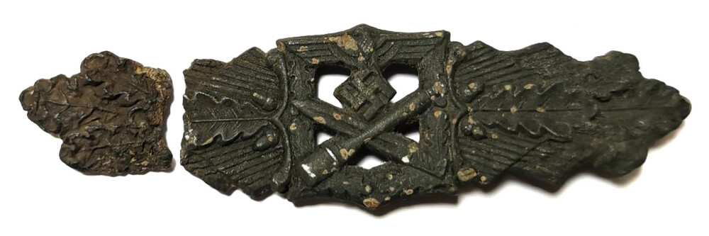 Close Combat Clasp / from Konigsberg