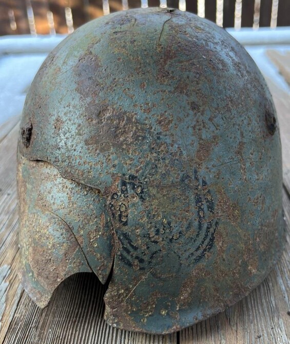 Italian helmet / from Voronezh