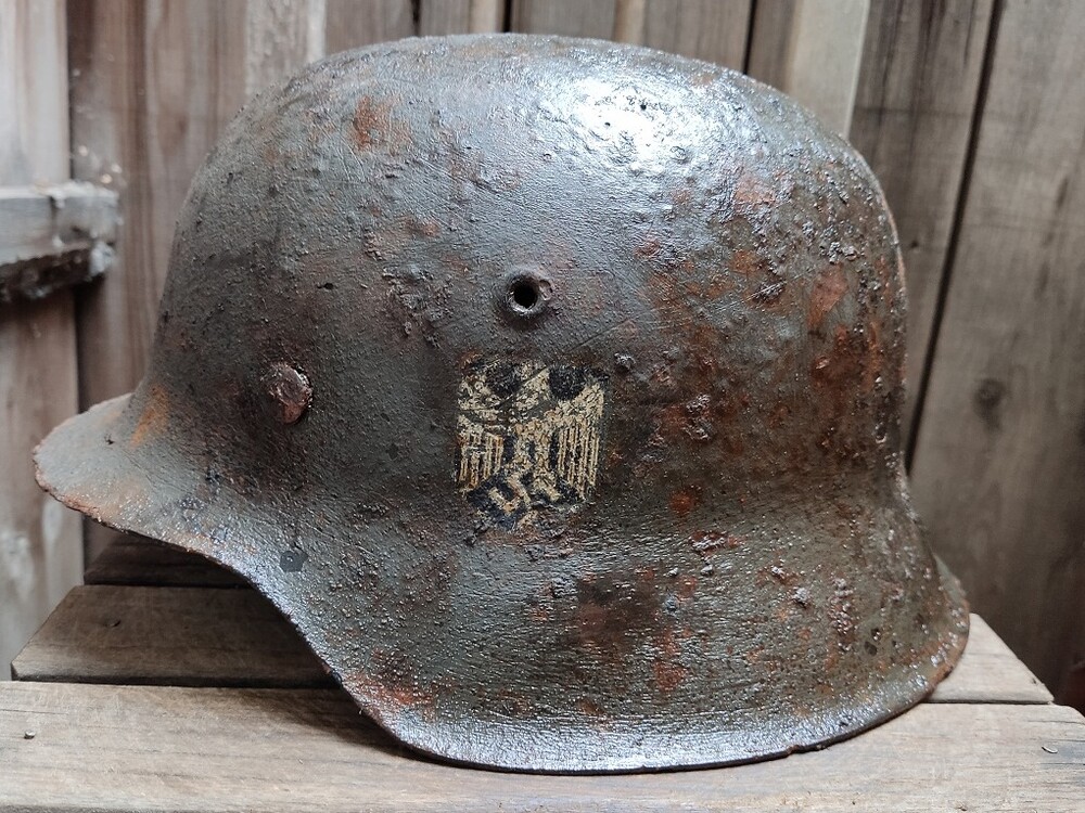 Wehrmacht helmet M42 / from Königsberg
