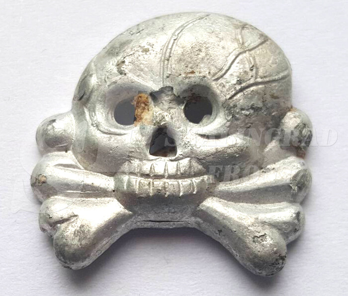 Skull of the buttonhole tank of the Wehrmacht