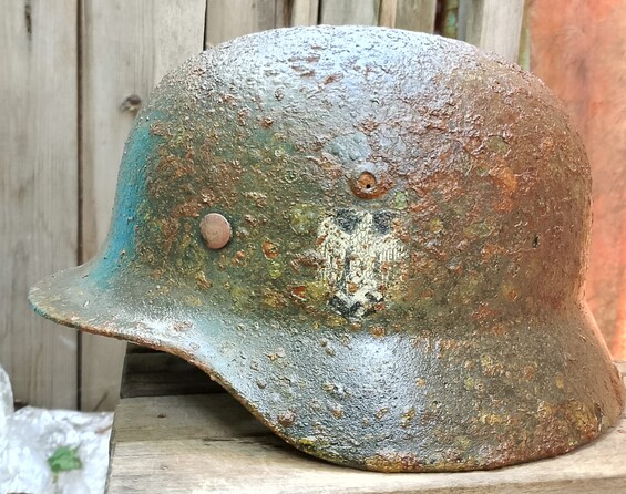 Wehrmacht helmet M35 / from Smolensk