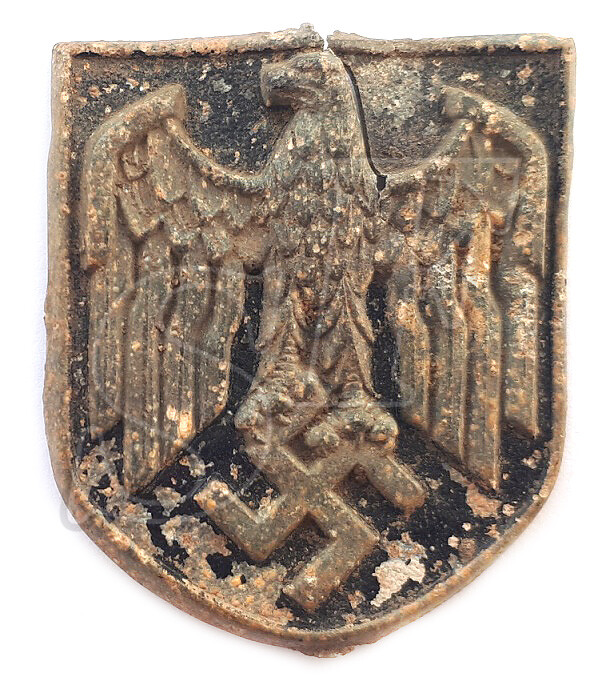 Wehrmacht decal from pith helmet