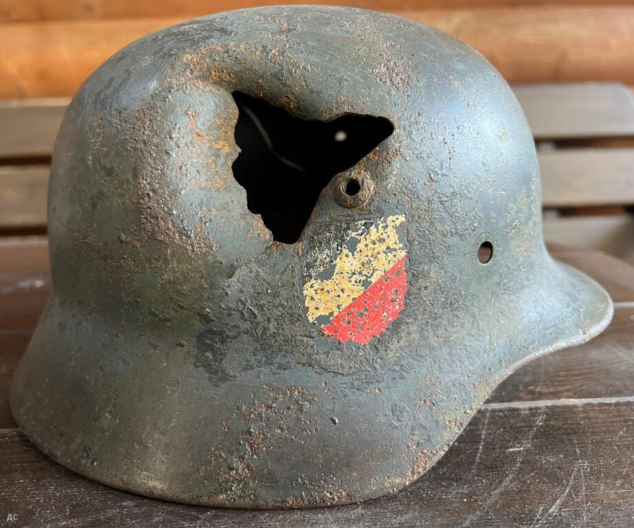 German helmet M35 DD / from Stalingrad