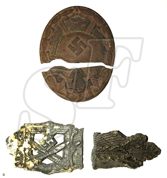 Wound Badge + Close Combat Clasp